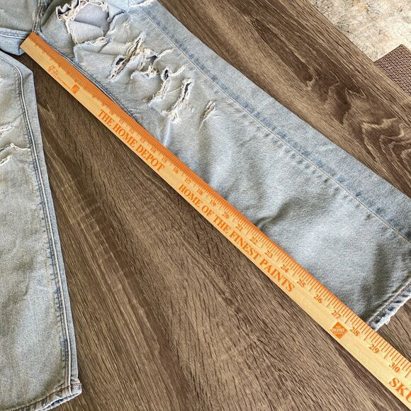 American Eagle Strigid Jeans Women's 00 Reg Distressed Embroidered Light Wash - Picture 11 of 11